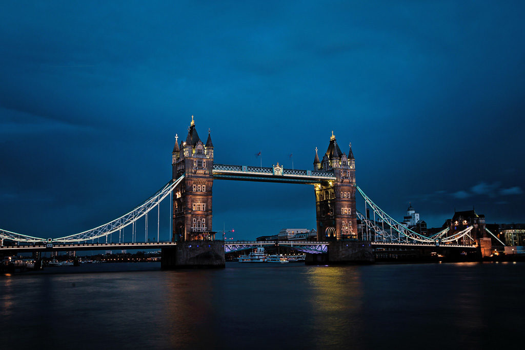 Tower Bridge walk